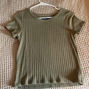 American eagle tee shirt